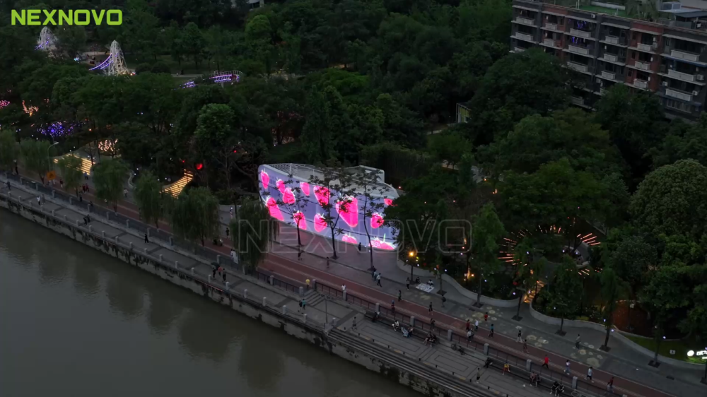 晶泓“LED光電玻璃”