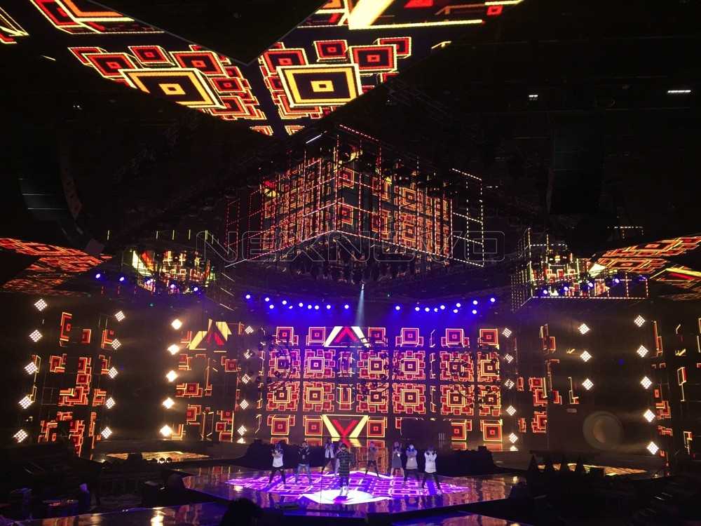 北京互聯(lián)網(wǎng)晚會(huì)透明LED數(shù)控魔方(圖6)