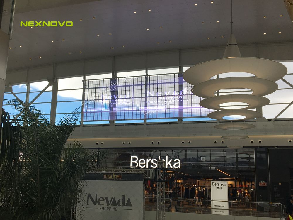 西班牙NEVADA內(nèi)華達(dá)商場LED透明屏項(xiàng)目(圖3)