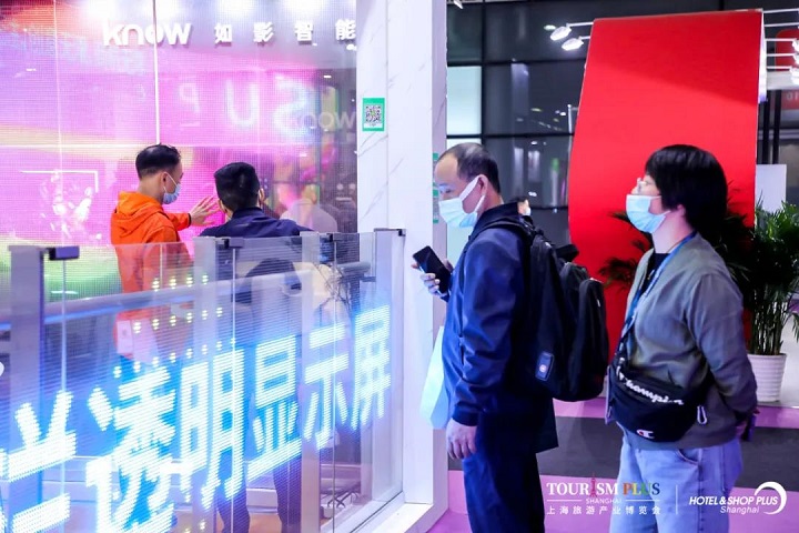展會(huì)回顧 丨上海國(guó)際酒店及商業(yè)空間展，晶泓光電玻璃屏再掀人潮(圖14)